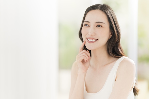 Why Many Prefer At Home Teeth Whitening